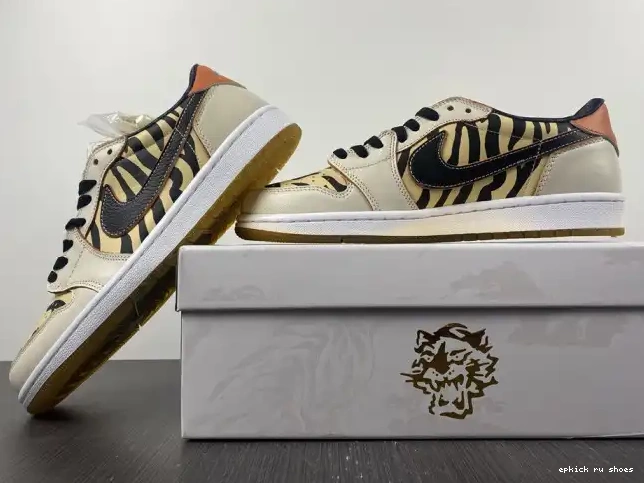 Cheap Air Tiger OG 1 Jordan Low of the DH6932-100 Year 0428